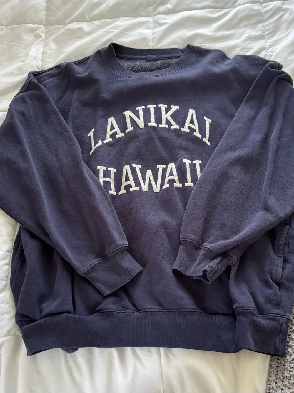 Brandy Melville Lanikai Hawaii Navy Crewneck Sweatshirt